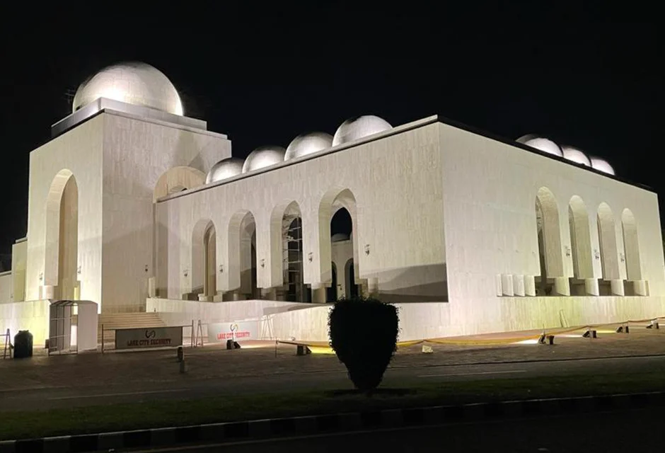 Jamia Masjid Lake City Lahore